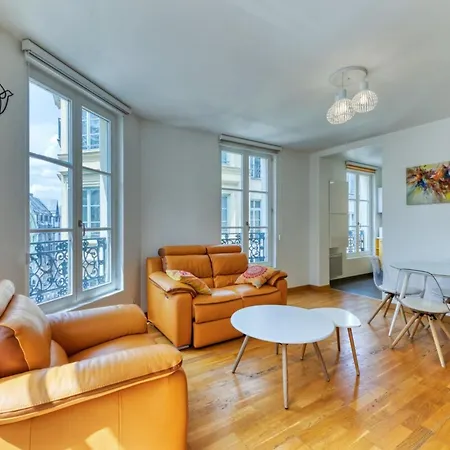 Carlos Au Pied Du Gros Horloge ! Appartement