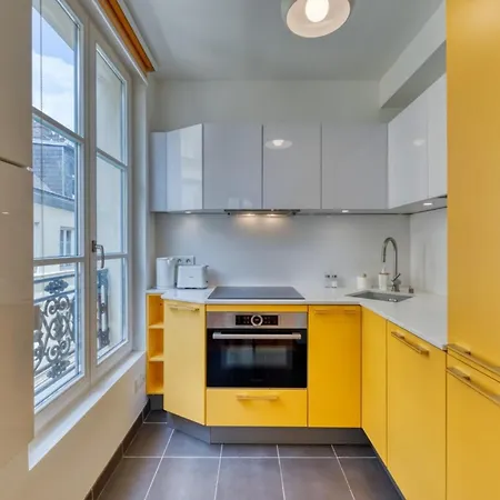 Carlos Au Pied Du Gros Horloge ! * Rouen