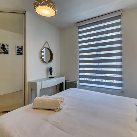 Carlos Au Pied Du Gros Horloge ! Apartment