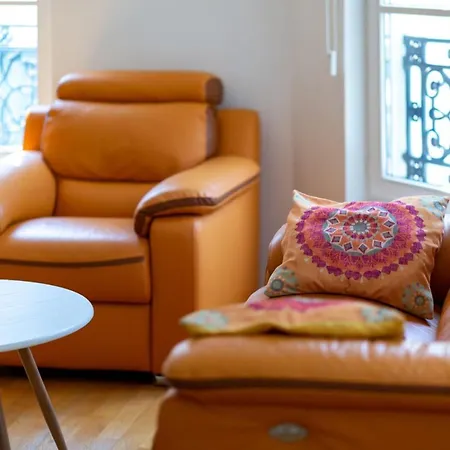 Appartement Carlos Au Pied Du Gros Horloge ! *