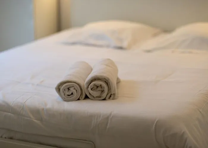 Apartment Carlos Au Pied Du Gros Horloge !